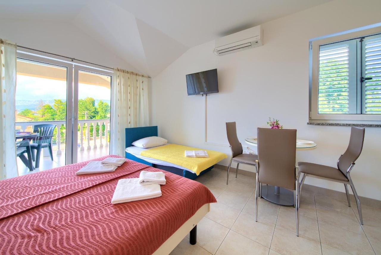 Apartments Ivica Krk Island Šilo Kültér fotó