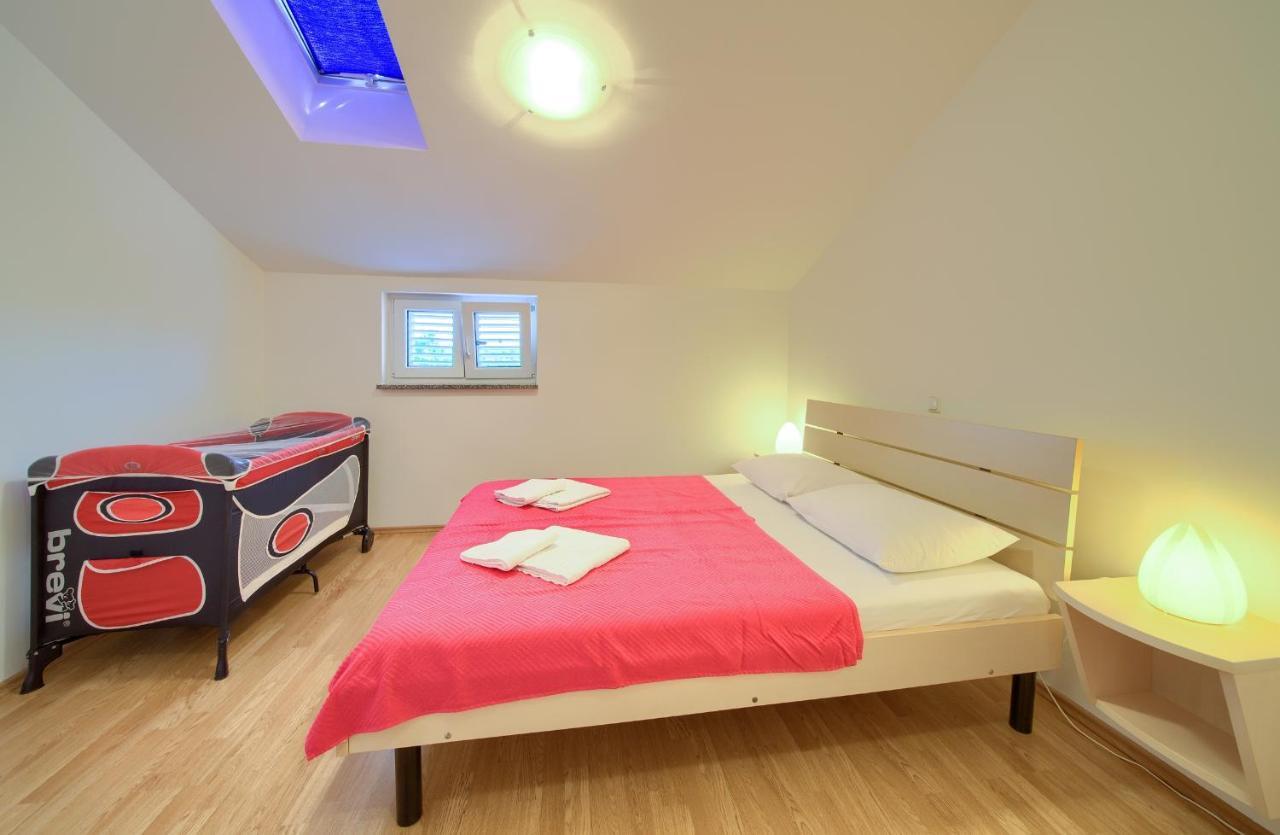 Apartments Ivica Krk Island Šilo Kültér fotó
