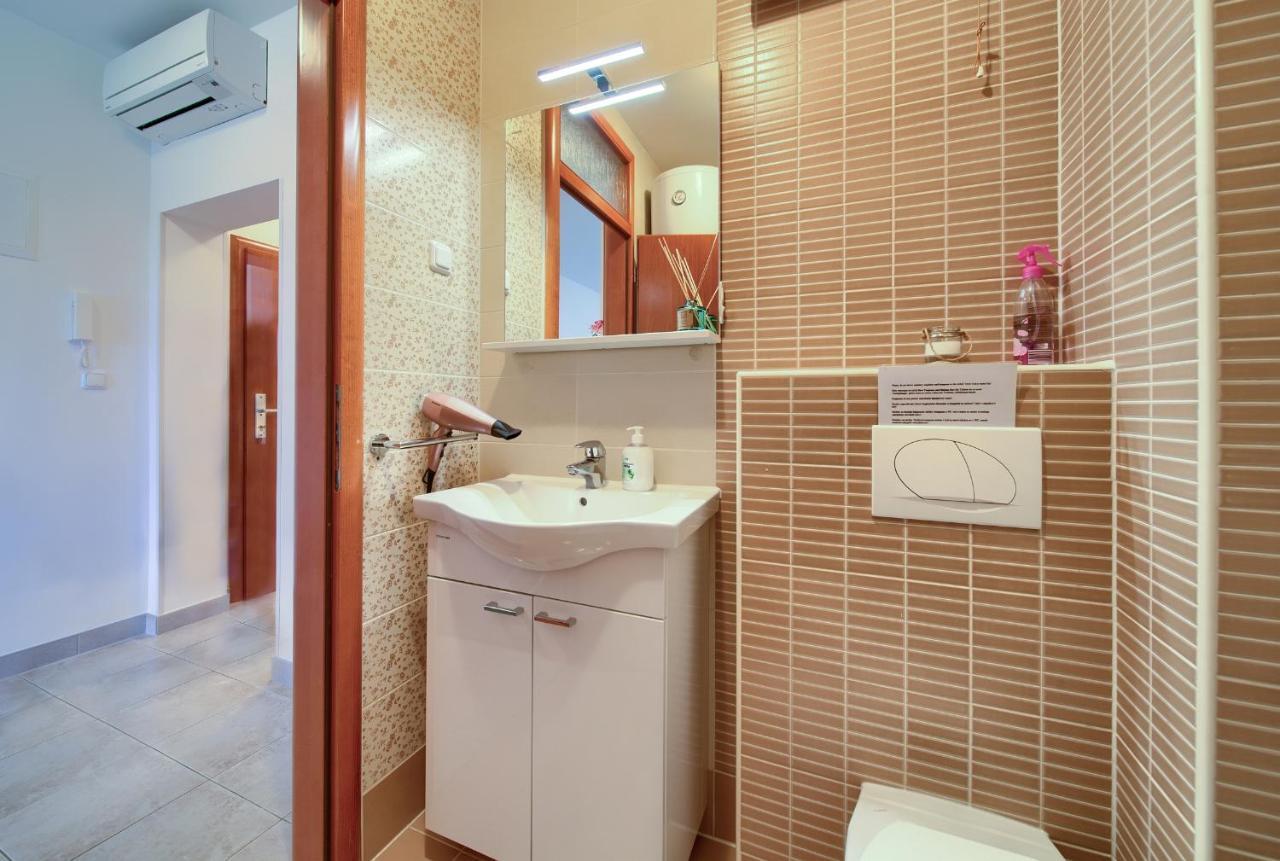 Apartments Ivica Krk Island Šilo Kültér fotó