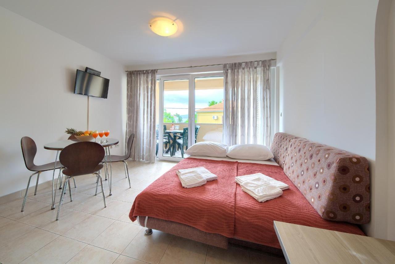 Apartments Ivica Krk Island Šilo Kültér fotó