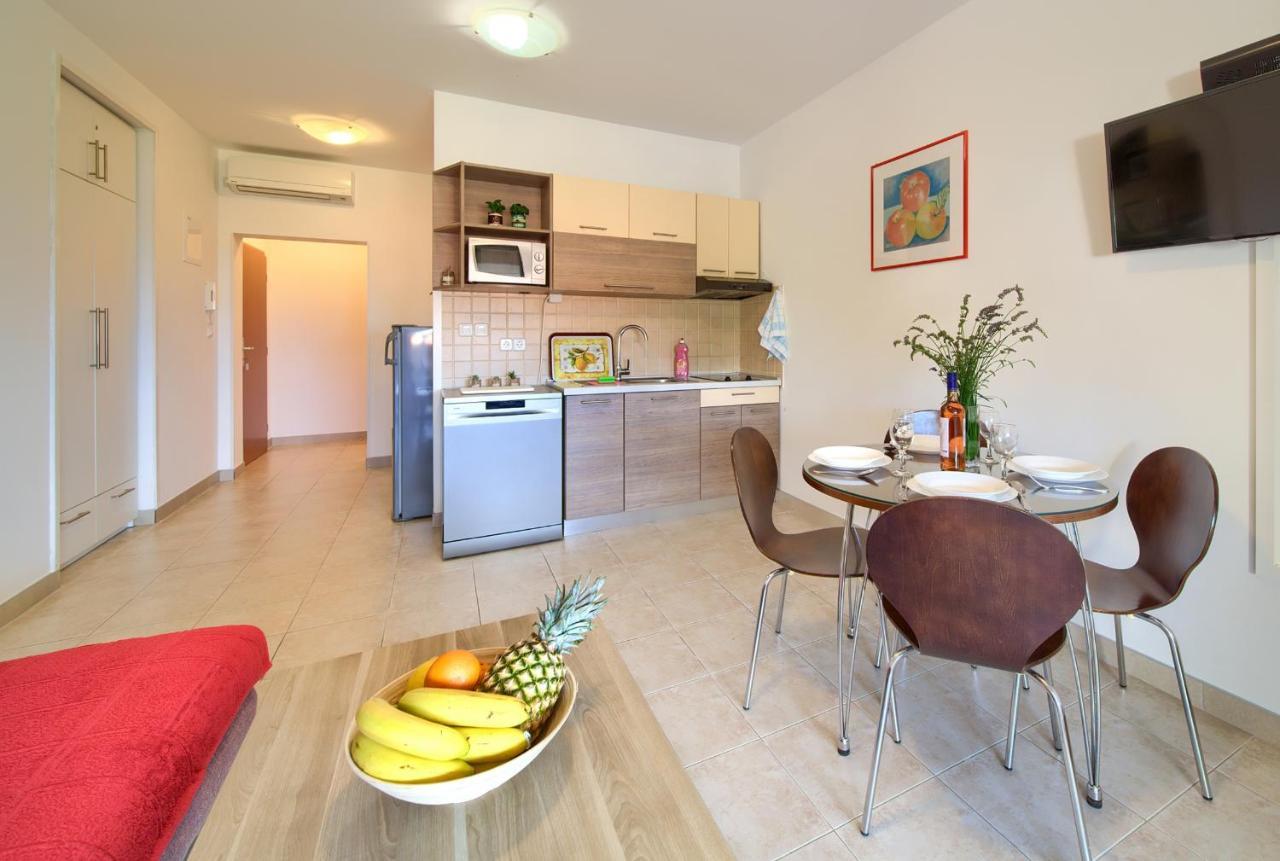 Apartments Ivica Krk Island Šilo Kültér fotó