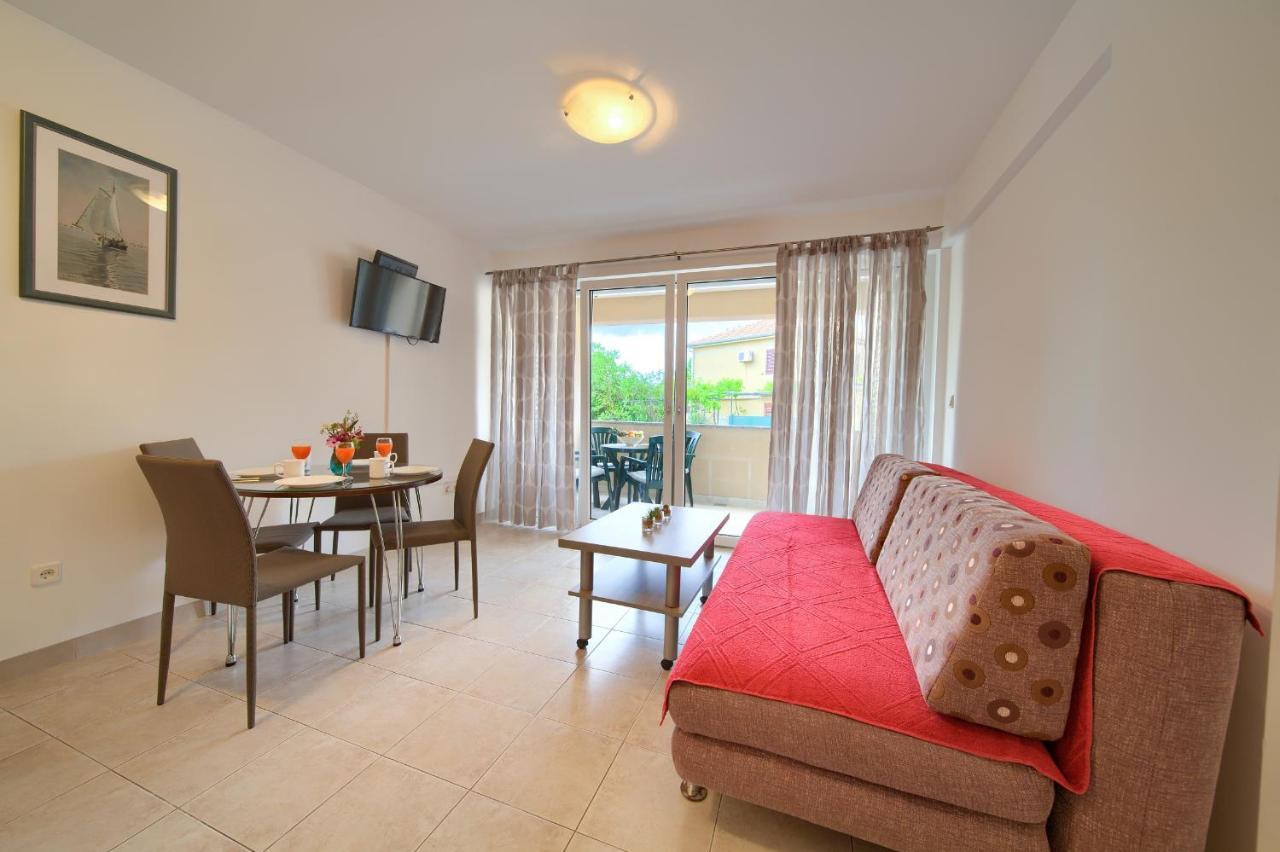 Apartments Ivica Krk Island Šilo Kültér fotó